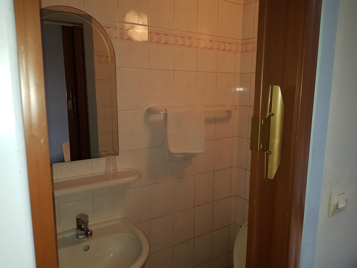 Le Maximilien Hotel Saint-Uze Ngoại thất bức ảnh